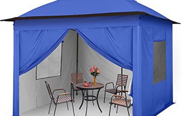 Why Customers are Looking for Blue Canopy Tents Outside Stores